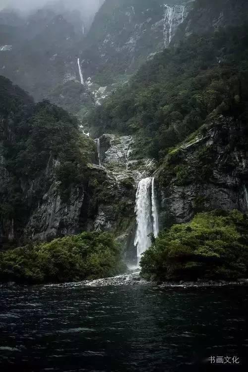 种植牙会有后遗症吗？游戏画面
