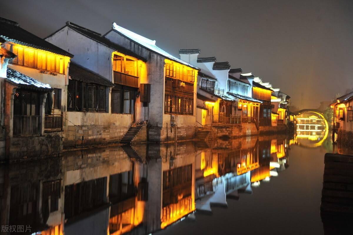 公交+地铁，花2天从青岛到南京！00后小伙挑战“特种兵式”旅行